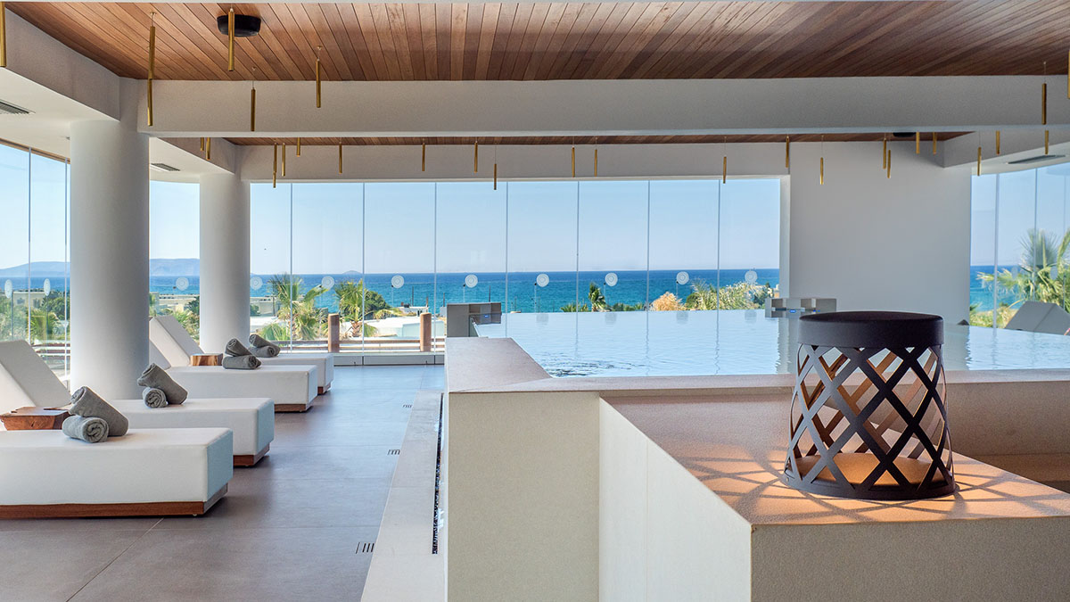 Stella Island Luxury Suites and Spa